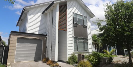 Hobsonville, 4 bedrooms