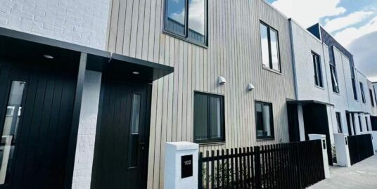 Mount Albert, 2 bedrooms